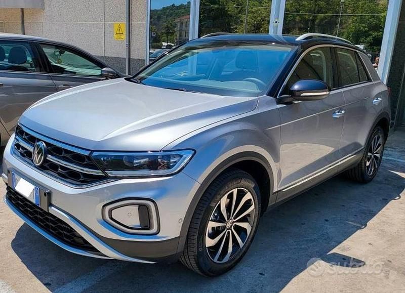 Usata VW T-Roc Style 110 CV (80 kW) 2023 Grigio SUV