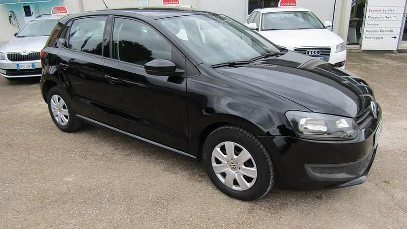 Usata VW Polo Trendline 75 CV (55 kW) 2012 Nero Berlina