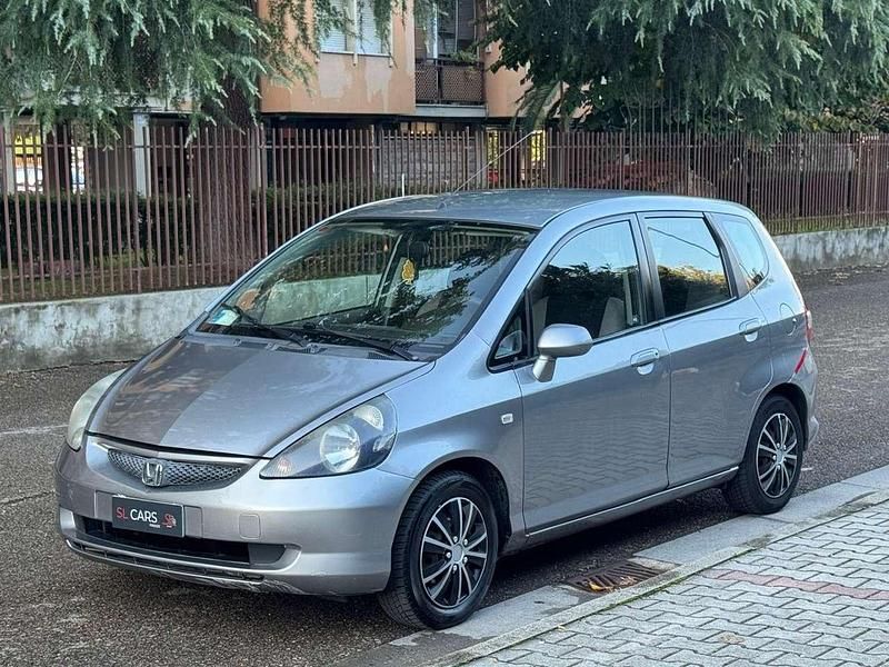 Usata 2006 Honda Jazz Sport 77 CV Due volumi – 51042 Firenze FI