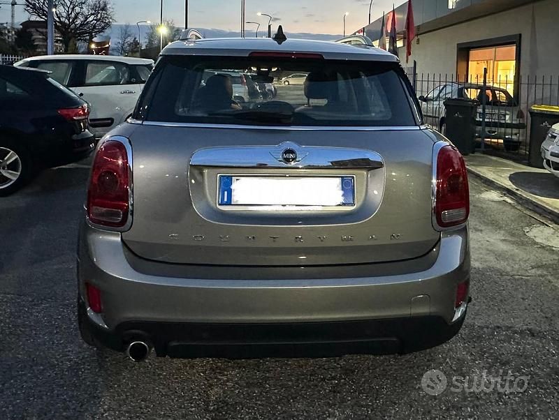 Usata Mini Cooper D Countryman Business 116 CV (85 kW) 2018 Grigio SUV