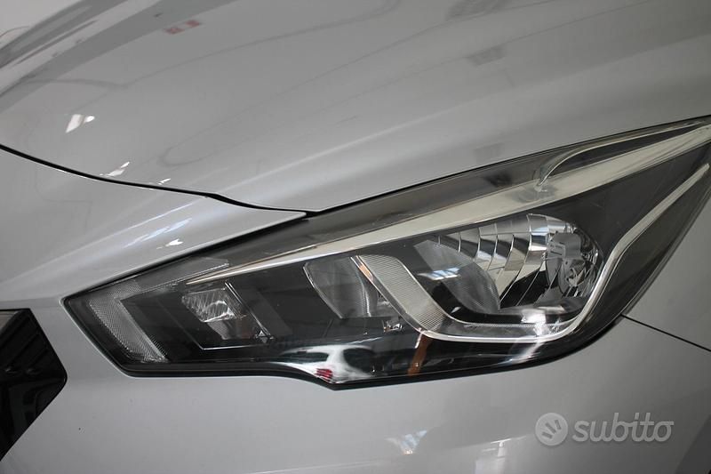 Usata Nissan Micra Acenta 89 CV (65 kW) 2018 Grigio Berlina