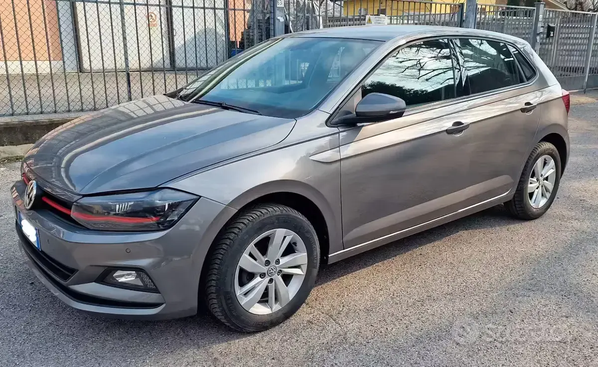 Usata VW Polo GTI 95 CV (69 kW) 2020 Grigio Utilitaria