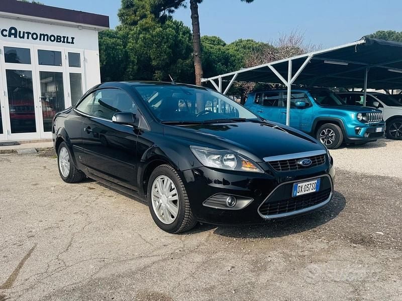 Usata Ford Focus Cabriolet 136 CV (100 kW) 2009 Nero Cabrio