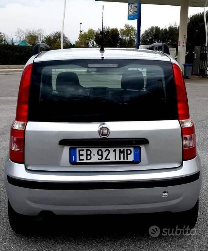Usata Fiat Panda Emotion 69 CV (50 kW) 2010 Grigio Utilitaria