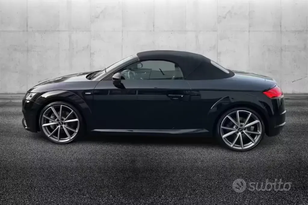 Usata Audi TT Roadster Business 245 CV (180 kW) 2021 Nero Cabrio
