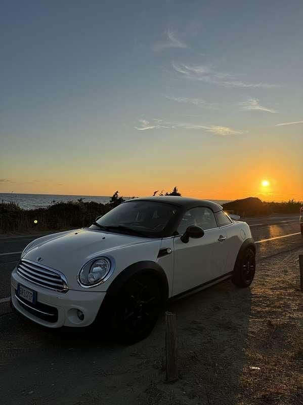 Usata Mini Cooper Coupé 122 CV (89 kW) 2012 Coupé