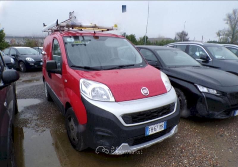 Usata Fiat Fiorino 95 CV (69 kW) 2017 Rosso Monovolume