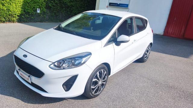 Usata Ford Fiesta 86 CV (63 kW) 2018 Bianco Utilitaria