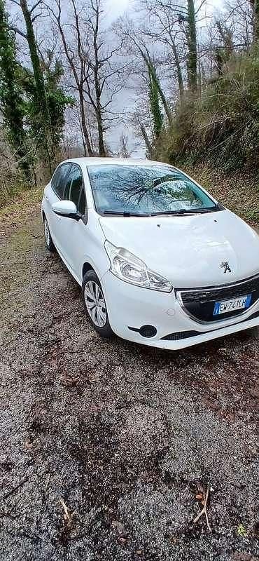Begagnad Peugeot 208 Access 68 HK (50 kW) 2014 Halvkombi