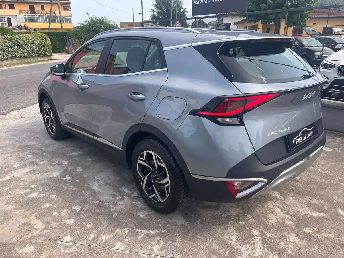 Usata Kia Sportage Style 136 CV (100 kW) 2024 Grigio SUV