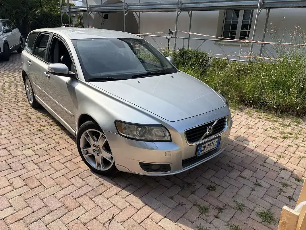 Usata Volvo V50 Summum 136 CV (100 kW) 2008 Station wagon