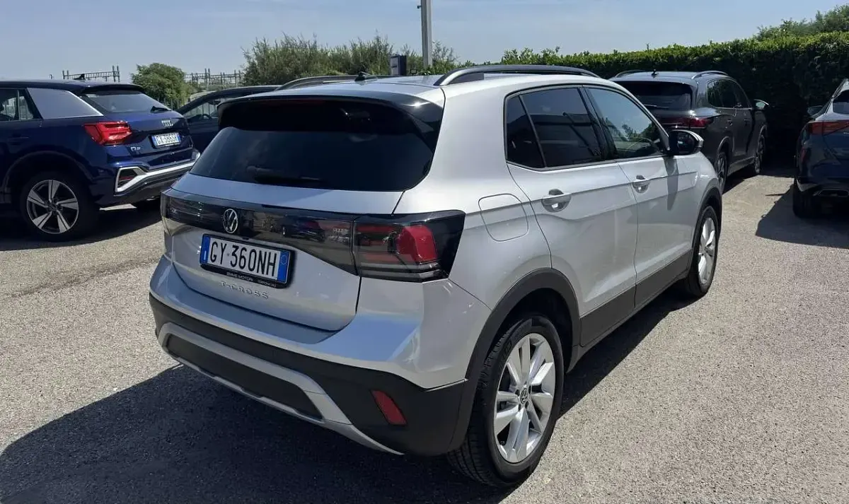 Usata VW T-Cross Edition 116 CV (85 kW) 2025 Reflex silver met. SUV