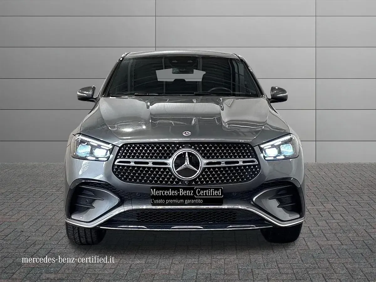 Usata Mercedes GLE300 AMG Line Premium 269 CV (197 kW) 2024 Grigio medio metallizzato SUV