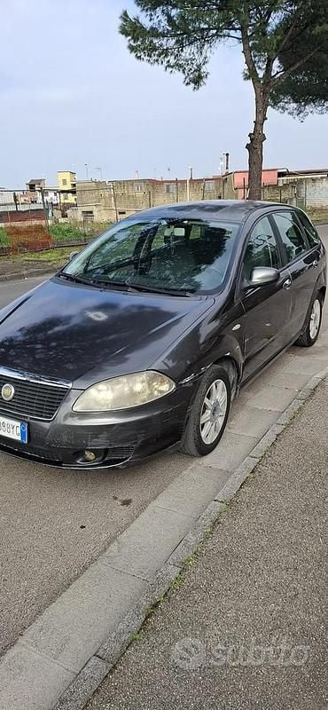 Usata Fiat Croma Dynamic 150 CV (110 kW) 2006 Grigio Station wagon