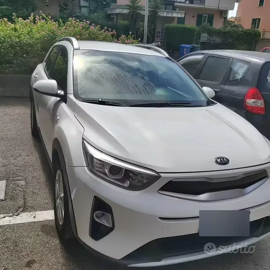 Usata Kia Stonic 110 CV (80 kW) 2018 Bianco SUV