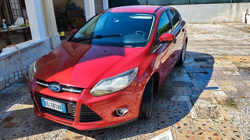 Usata Ford Focus 115 CV (84 kW) 2012 Rosso Berlina