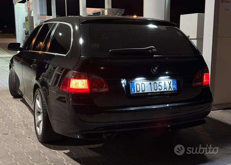 Usata BMW 530 193 CV (141 kW) 2007 Station wagon