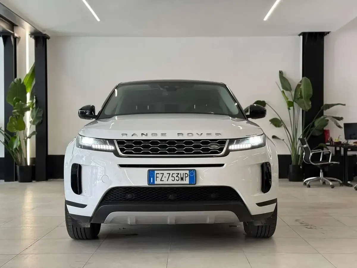 Usata Land Rover Range Rover evoque S 150 CV (110 kW) 2020 Bianco SUV