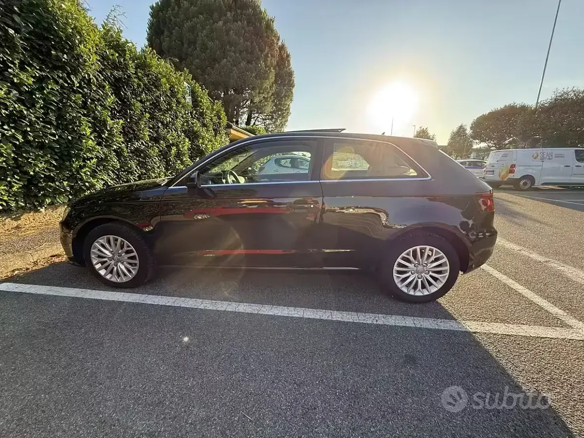 Usata Audi A3 Attraction 150 CV (110 kW) 2014 Nero Berlina