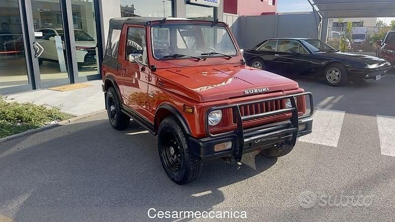 Usata Suzuki Samurai 70 CV (51 kW) 1984 Rosso SUV