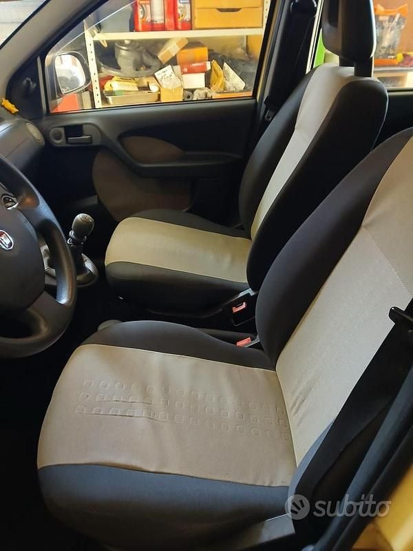 Usata Fiat Panda 60 CV (44 kW) 2008 Giallo Utilitaria