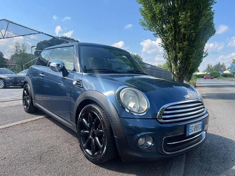 Usata Mini Cooper 122 CV (89 kW) 2011 Blu/azzurro Utilitaria