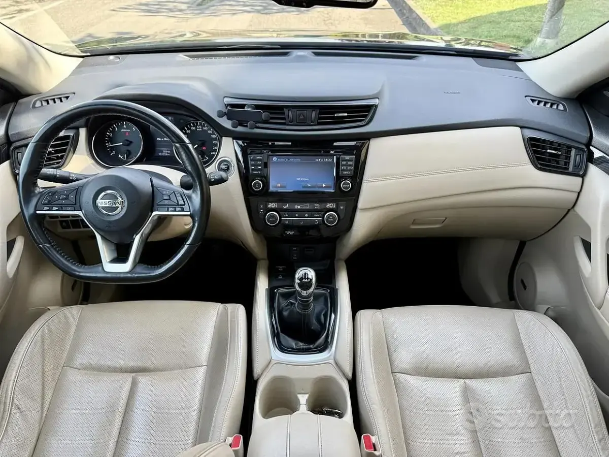 Usata Nissan X-Trail Tekna 163 CV (119 kW) 2018 Nero SUV