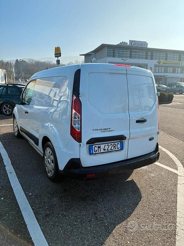 Usata Ford Transit Connect 120 CV (88 kW) 2023 Bianco Monovolume