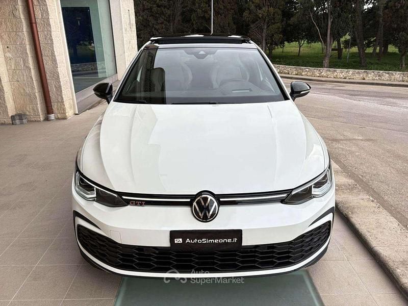 Usata VW Golf VIII GTI 245 CV (180 kW) 2023 Bianco Berlina