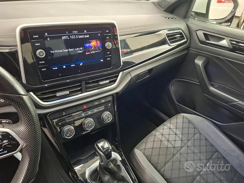 Usata VW T-Roc R-line 150 CV (110 kW) 2022 Bianco SUV