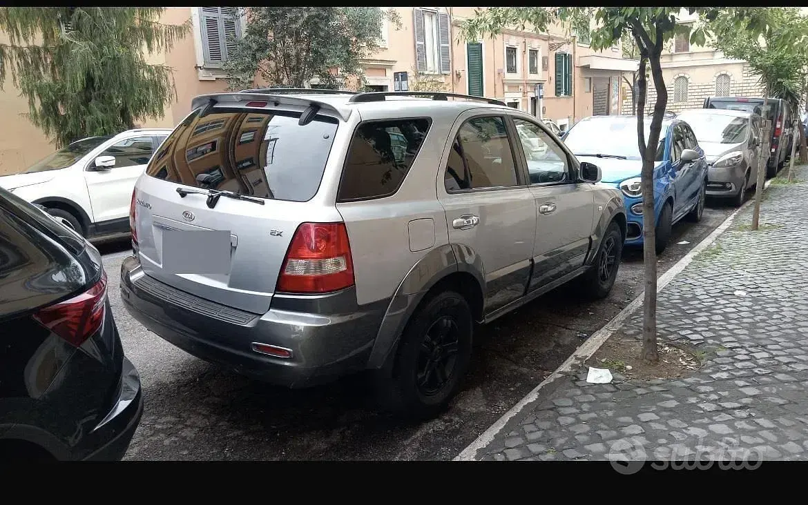 Usata Kia Sorento 140 CV (102 kW) 2007 Grigio SUV