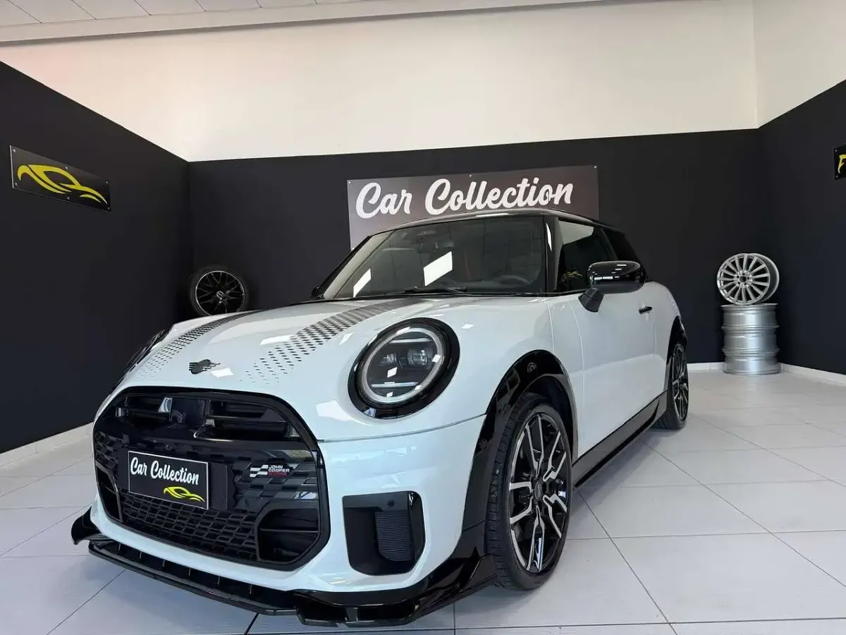 Usata Mini John Cooper Works 204 CV (150 kW) 2025 Perla Utilitaria