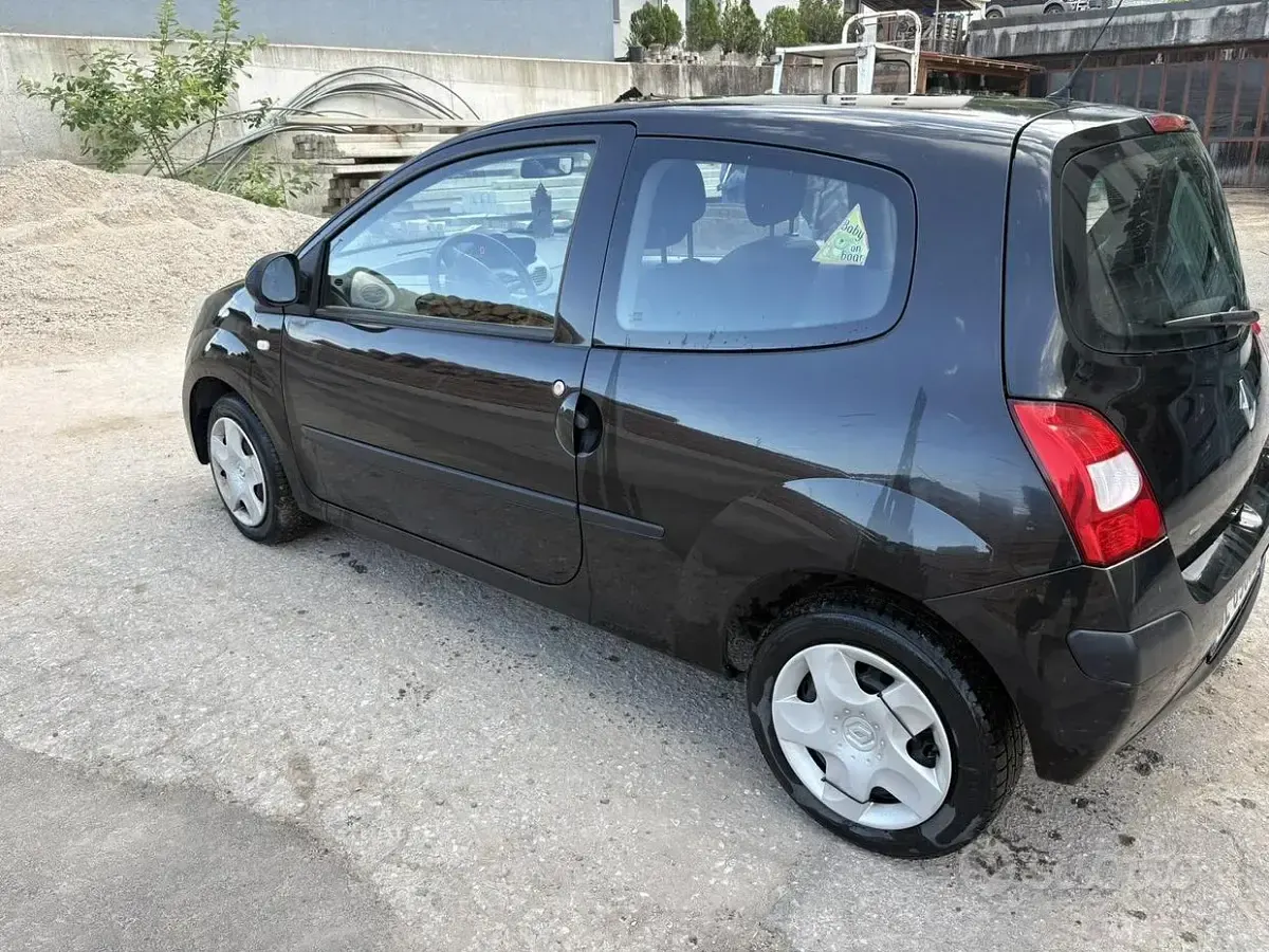 Usata Renault Twingo 58 CV (42 kW) 2007 Utilitaria