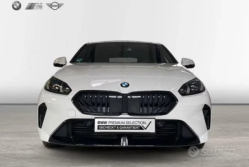 Usata BMW 120 M Sport 163 CV (119 kW) 2025 Bianco Utilitaria