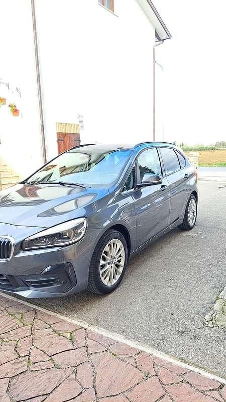 Usata BMW 225 Active Tourer iPerformance 136 CV (100 kW) 2022 Monovolume
