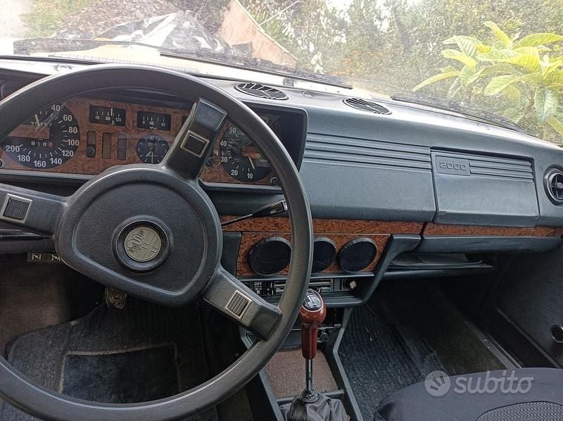 Usata Alfa Romeo Alfetta 130 CV (95 kW) 1980 Bianco Berlina