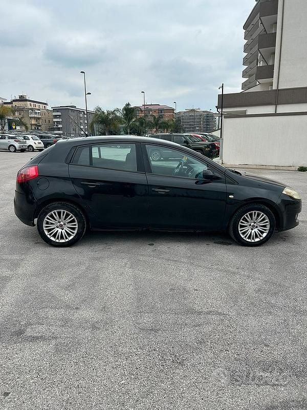 Usata Fiat Bravo Emotion 120 CV (88 kW) 2008 Nero Utilitaria
