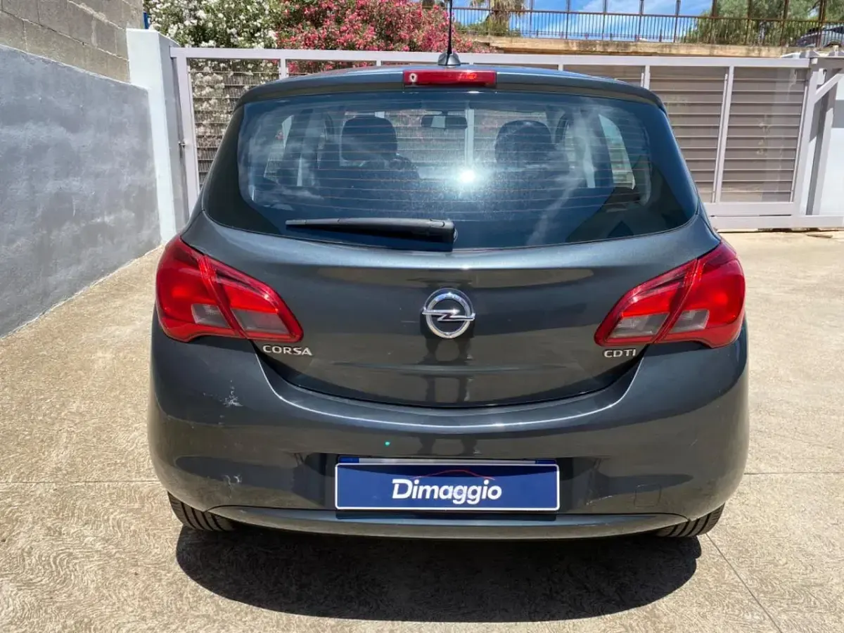 Usata Opel Corsa 75 CV (55 kW) 2018 Grigio Utilitaria