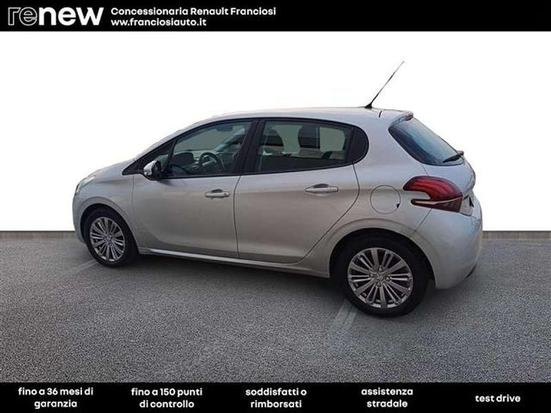Usata Peugeot 208 Active 75 CV (55 kW) 2018 Grigio chiaro Utilitaria
