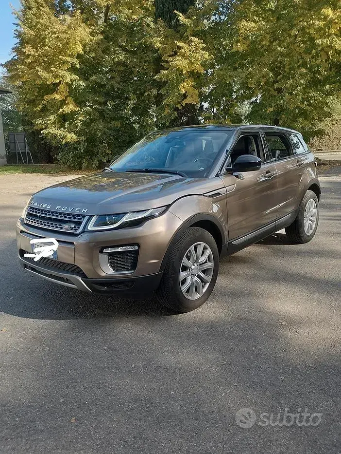 Usata Land Rover Range Rover evoque HSE 150 CV (110 kW) 2016 SUV