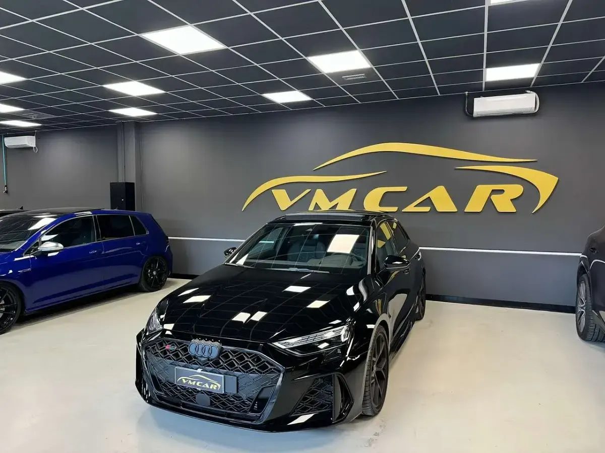 Usata Audi RS3 Ambiente 400 CV (294 kW) 2025 Nero Berlina