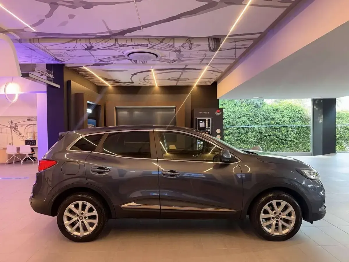 Usata Renault Kadjar Business 116 CV (85 kW) 2021 Grigio SUV