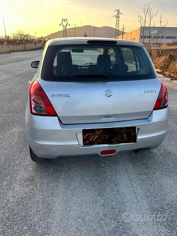 Usata Suzuki Swift 69 CV (50 kW) 2007 Utilitaria