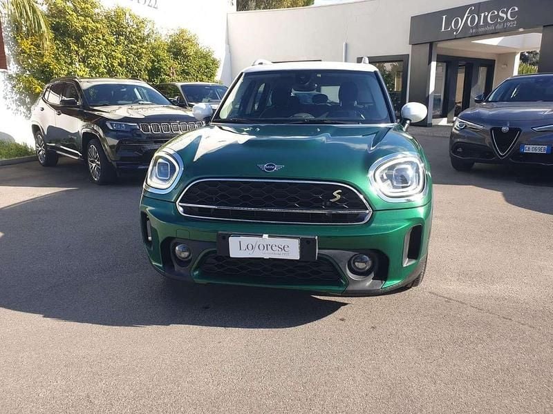 Verde metallizzato Usata 2021 Mini Cooper S Countryman SUV | 21.900 € (Ottimo prezzo) - Immagine 1/4