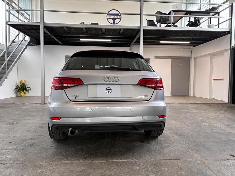 Usata Audi A3 Ambiente 116 CV (85 kW) 2018 Argento Berlina