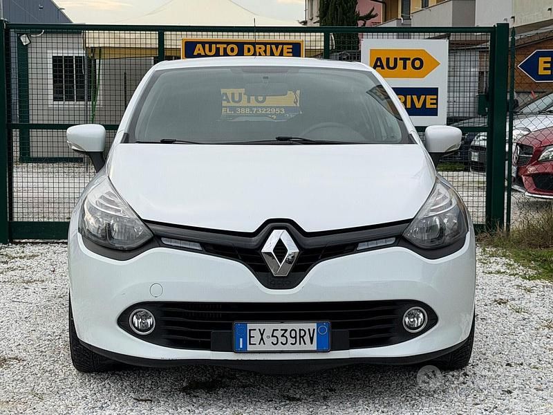 Usata Renault Clio IV 75 CV (55 kW) 2015 Bianco Berlina