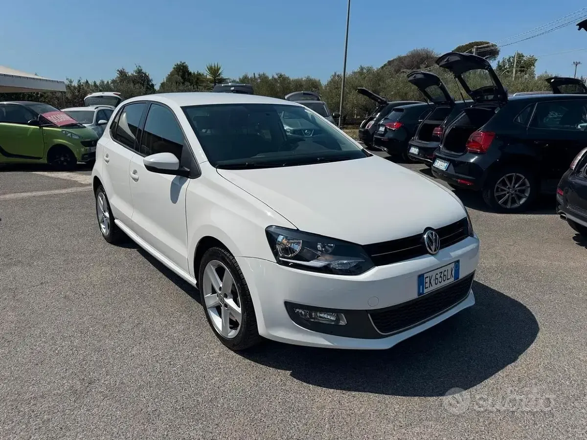 Usata VW Polo Highline 82 CV (60 kW) 2011 Bianco Utilitaria