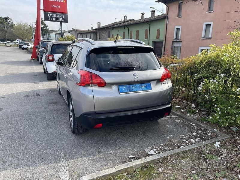 Usata Peugeot 2008 Allure 82 CV (60 kW) 2013 Grigio SUV