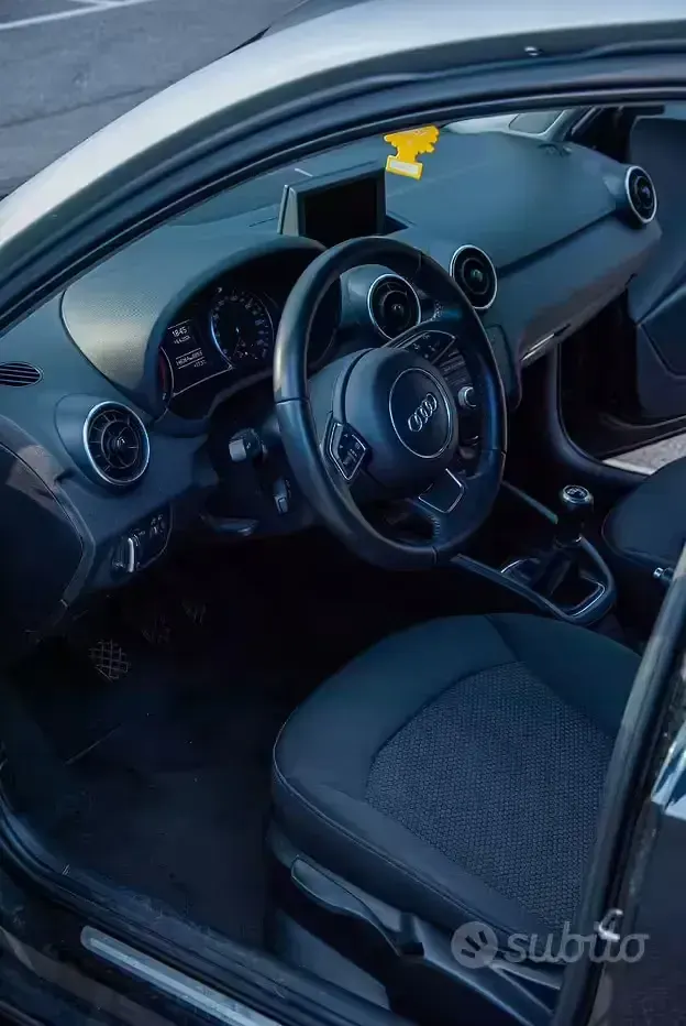 Usata Audi A1 86 CV (63 kW) 2014 Nero Utilitaria