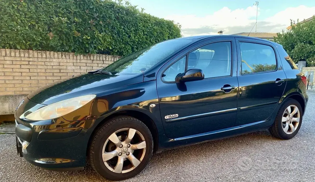 Usata Peugeot 307 109 CV (80 kW) 2007 Nero Berlina